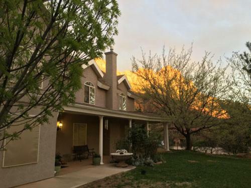 Novel House Inn At Zion Springdale Extérieur photo